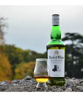 black-white-scotch-whisky-75cl-oa001738-b