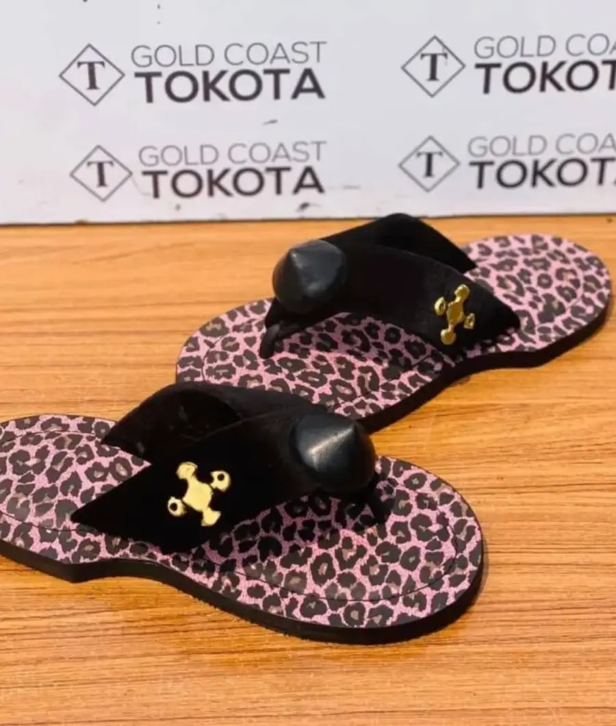 osagyefo-ahenema-oa001917-e