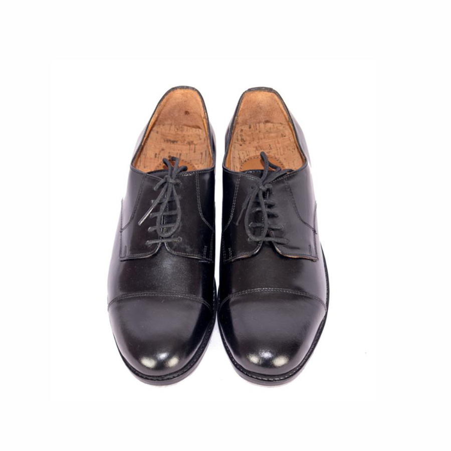 Black Color Leather Oxfords Men Shoe Aka Balmorals Shoes - Size 39-471