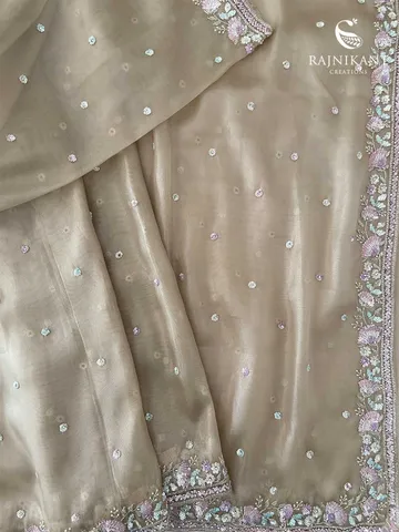 cocktail-charm-in-golden-tissue-rka9652-b