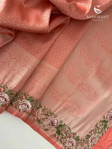 peachy-pink-crepe-jacquard-banarasi-saree-with-floral-embroidery-rka9694-d