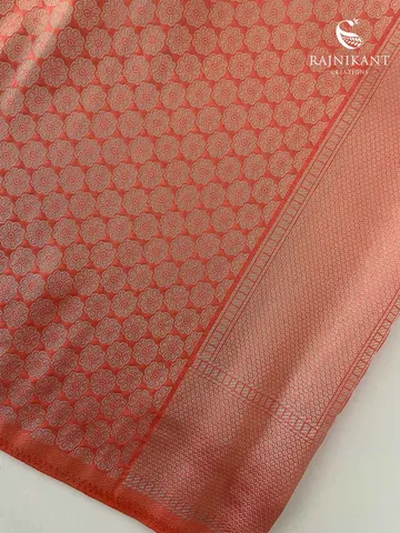 peachy-pink-crepe-jacquard-banarasi-saree-with-floral-embroidery-rka9694-e