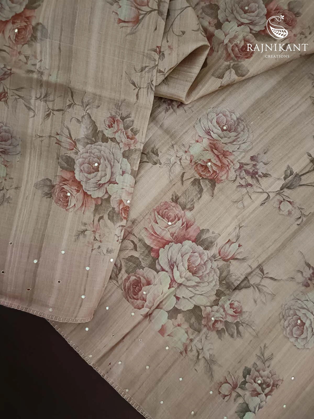 vintage-florals-printed-on-tussar-silk-saree-with-mirror-work-rka6150-a