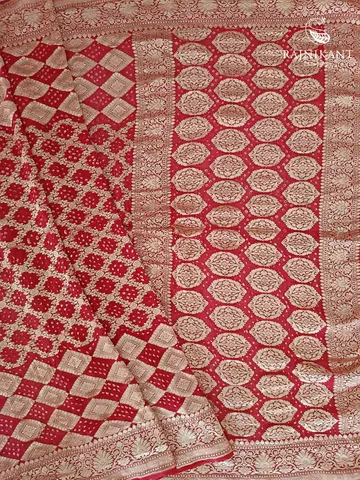 Red Banarasi Bandhini Silk Saree2