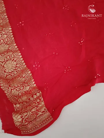 Red Banarasi Bandhini Silk Saree5