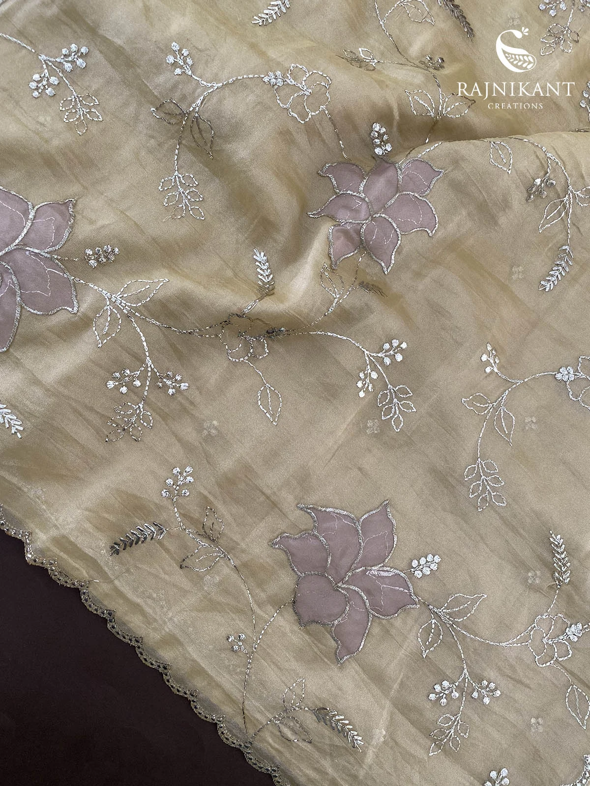 sparkly-applique-tissue-in-cream-rka10241-a