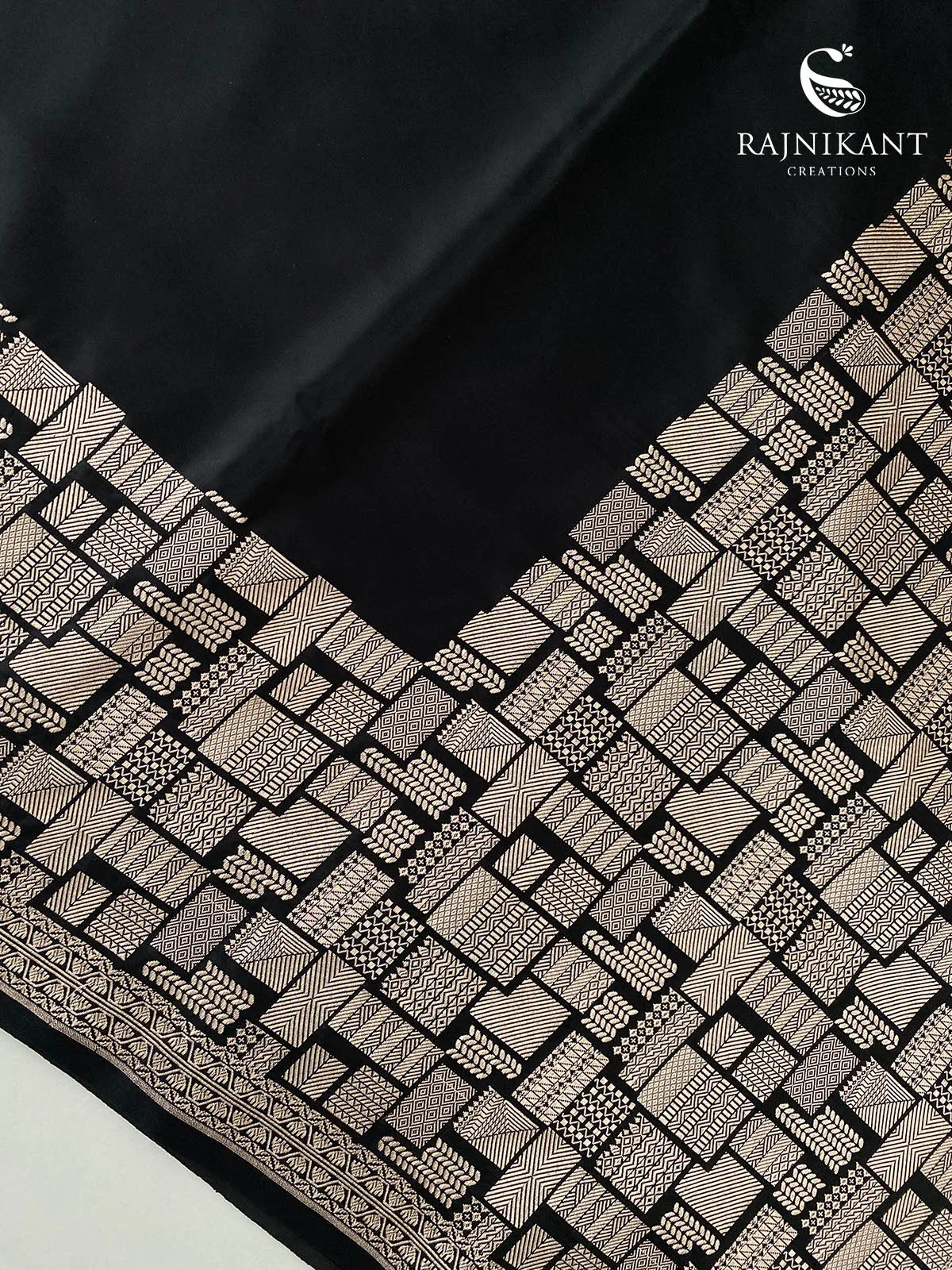 abstract-black-semi-katan-rka3203-1-a