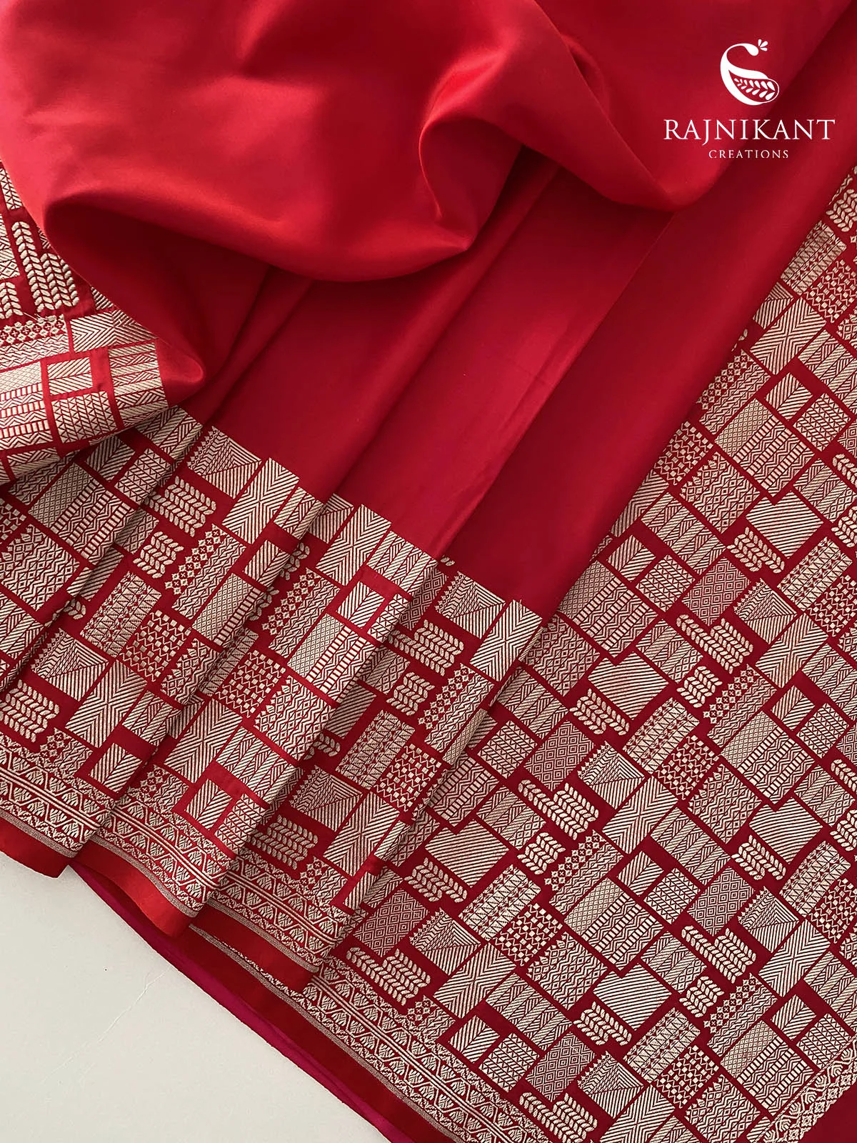 abstract-red-semi-katan-rka3203-a