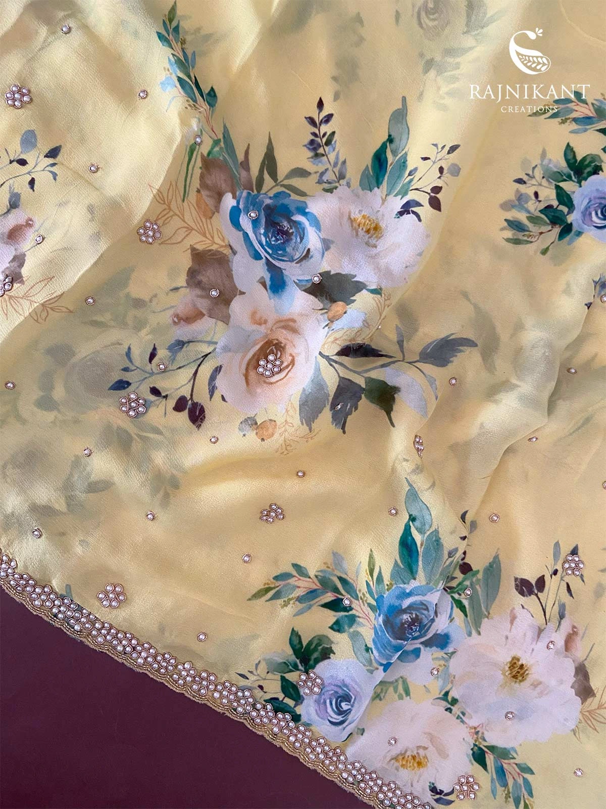 summer-breeze-wrinkle-crepe-saree-rka7454-a