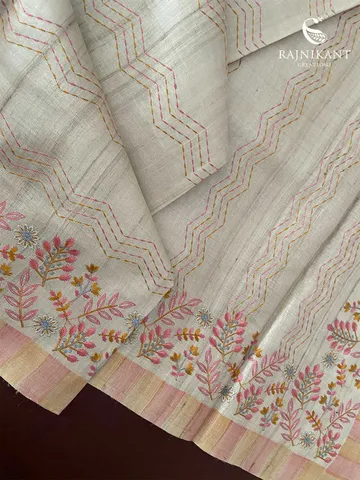 floral-pop-in-cream-tussar-silk-rka7792-a