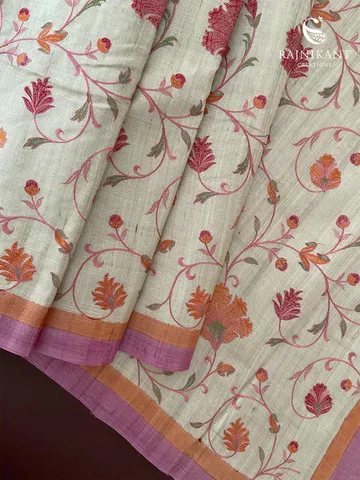 whimsical-charm-in-tussar-silk-rka9611-d