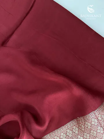 maroonish-red-mashru-satin-banarasi-saree-with-gold-silver-peacock-motifs-rka9674-1-e