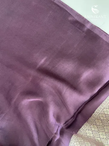 purple-mashru-satin-banarasi-saree-with-gold-silver-peacock-weaving-rka9674-e