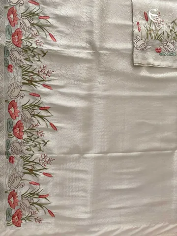 pearl-white-banarasi-jacquard-crepe-saree-with-swans-rka9695-2-c
