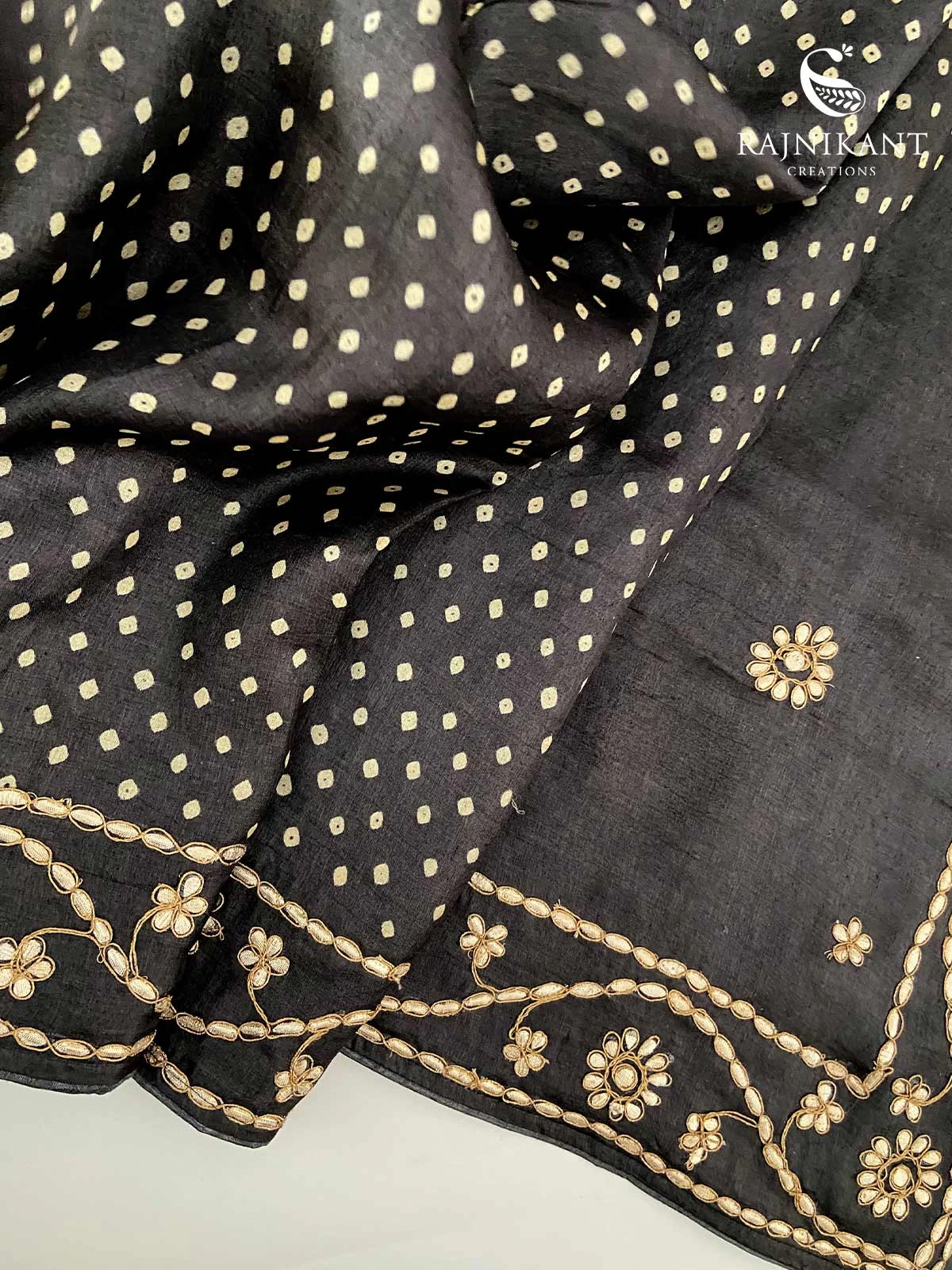 gota-embellished-black-bandhani-saree-rka4120-6-a