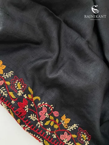 blooming-threads-on-black-tussar-rka8986-2-e