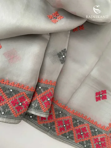 kutchwork-organza-in-grey-rka9814-1-d