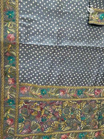 grey-bandhani-tussar-kantha-saree-rka8990-c