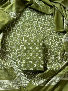 green-floral-pure-cotton-set-with-mulcotton-dupatta-gdhmd0020-a