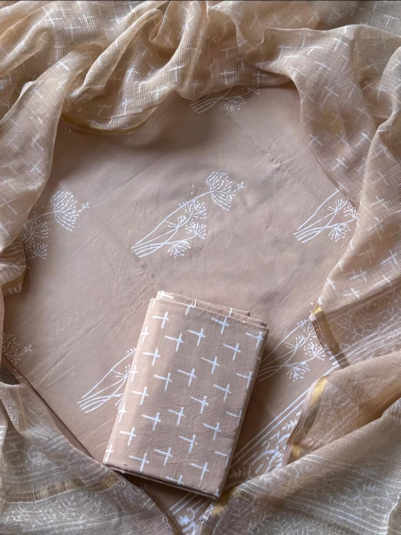 mulcottoncotton-jaipur-set-in-beige-colour-with-kota-doria-dupatta-gdhkd0010-a