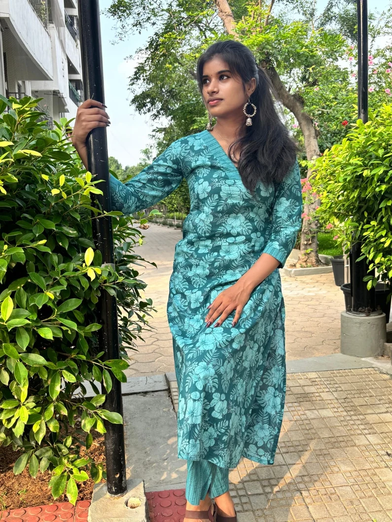 jaipur-cotton-kurti-with-pencil-pant-gdhkb0003-a