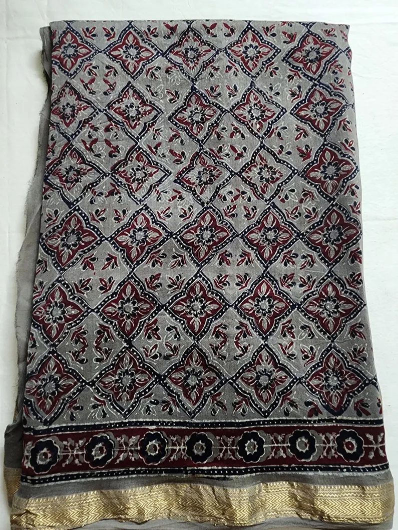 Grey Maheshwari Silk1