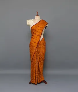 mustard-modal-silk-satin-saree-bandhini-with-ajrak-pallu-blouse-hny00606-b