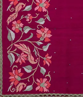 magenta-tussar-silk-saree-thread-embroidery-hand-mirror-work-lace-border-hny00608-c