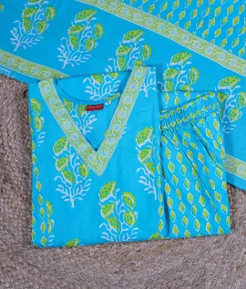 paisley-pant-dupatta-in-geometric-design-hsk0002-a