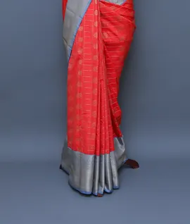 red-kanjivaram-silk-saree-traditional-korvai-border-weave-00860-d