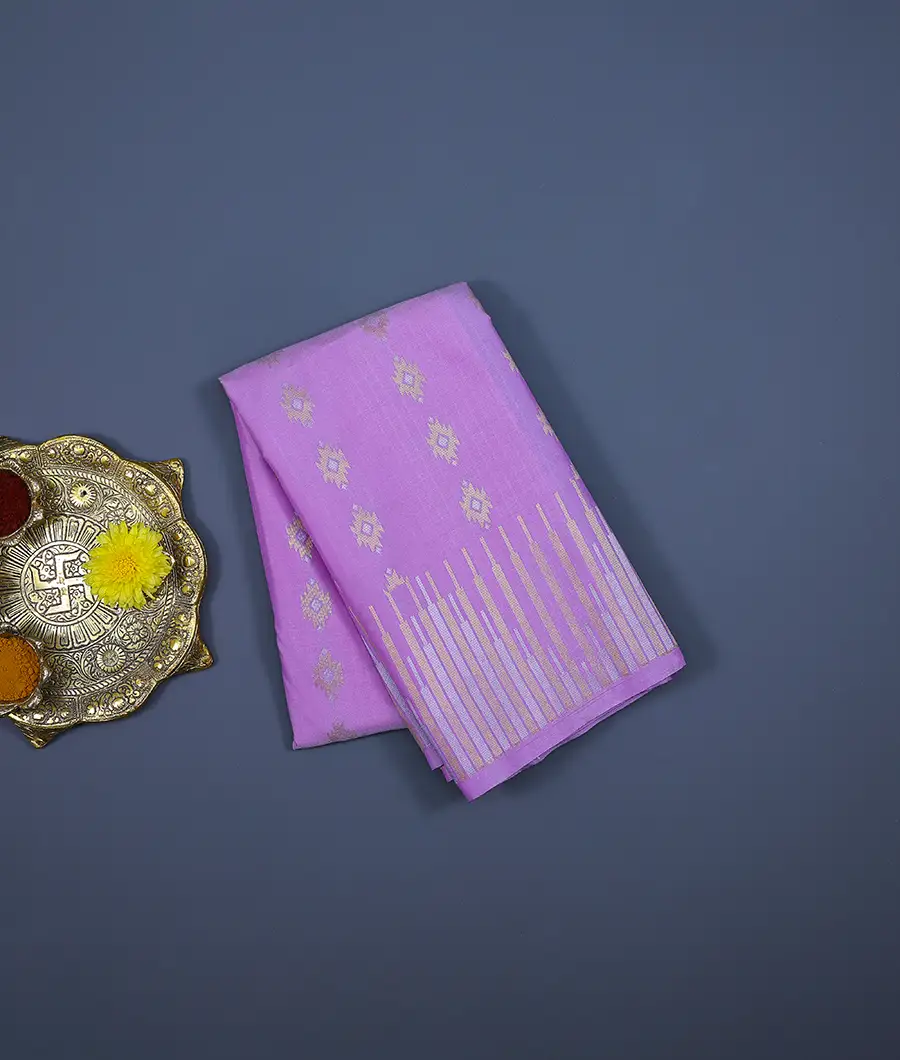 lilac-soft-silk-saree-modern-temple-pattern-hny00620-a