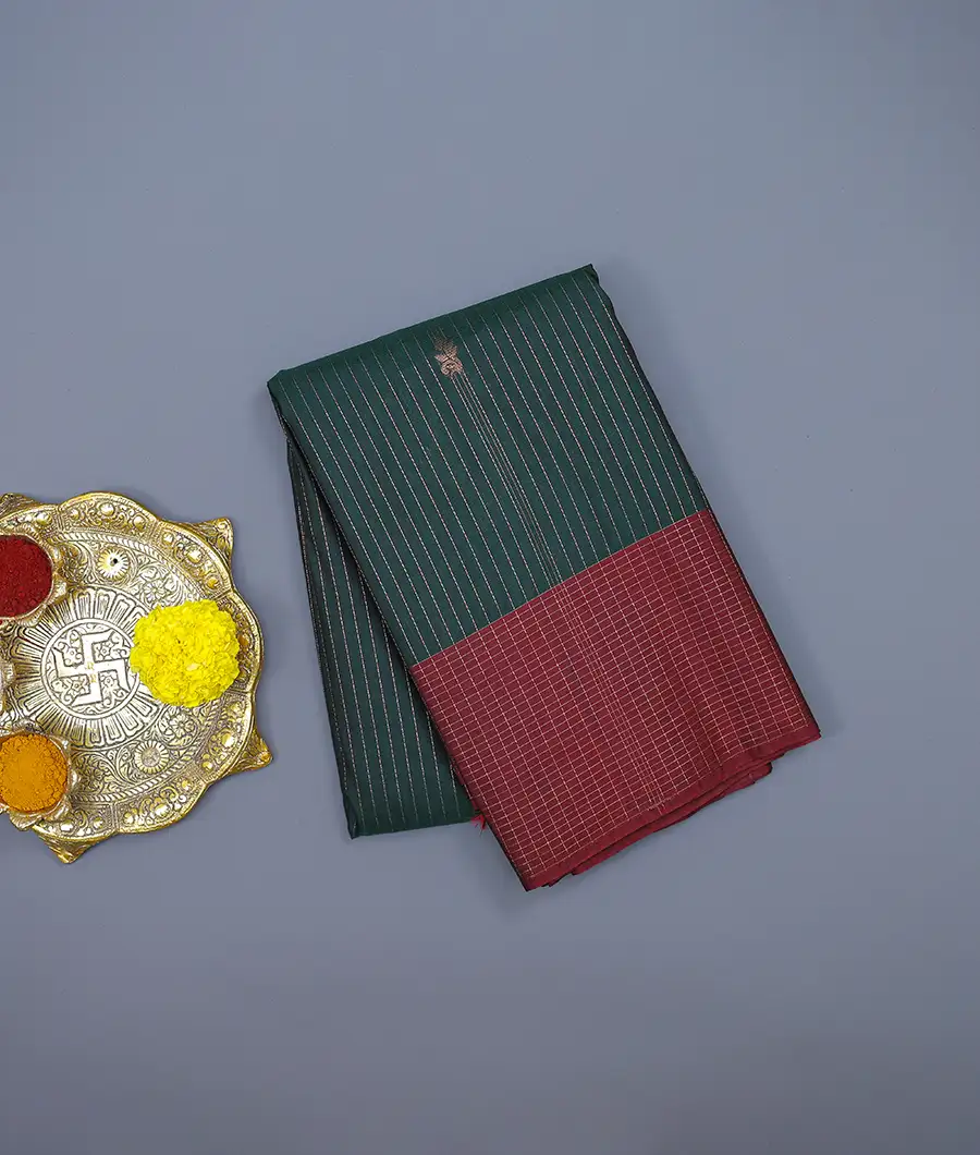 bottle-green-soft-silk-saree-geometric-zari-weave-hny00632-a