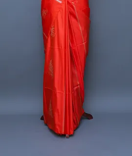 red-soft-silk-saree-vertical-motif-rich-pallu-design-hny00636-d