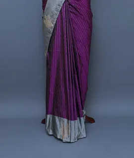 purple-soft-silk-saree-contrast-border-rare-motif-design-hny00640-d