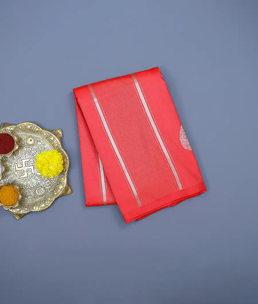 red-soft-silk-saree-with-vertical-motifs-rich-pallu-elegant-modern-silk-saree-hny00642-a