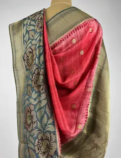 Pink Banarasi Hand Painted Soft Silk Sari4