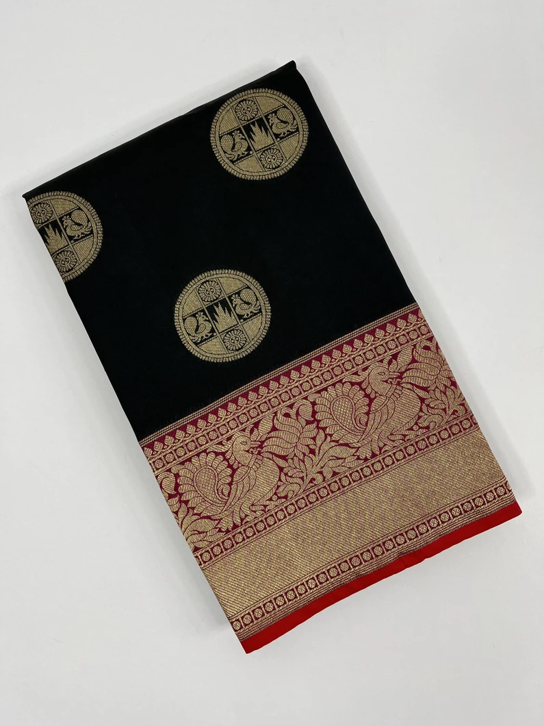 Black color Kanjivaram silk saree1