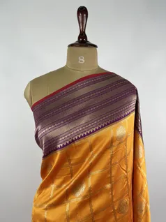 Mustard Color checks Kanjivaram Silk Saree3