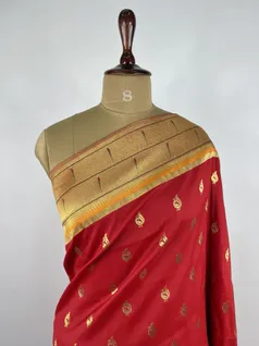 Red color Paithani silk saree3