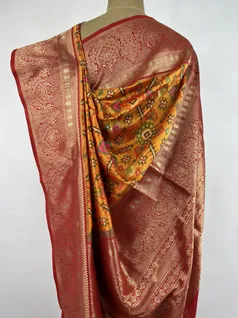 mustard-color-patola-silk-saree-hny0290-d