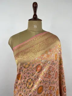 Pastel Peach color Bandhani silk saree3