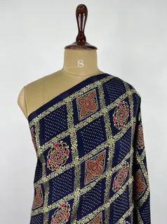 navy-blue-color-ajrak-print-on-modal-ghatchola-silk-saree-hny0367-c