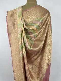 Peach color Bandhani Georgette silk saree4