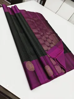 unique-collection-02368-e