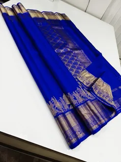 unique-collection-02483-b
