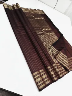 unique-collection-02755-g