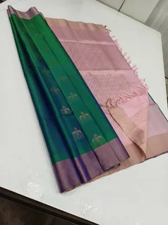 unique-collection-02780-a