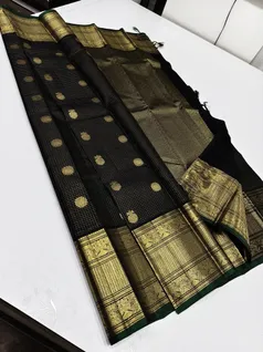 vairaoosi-exclusive-bridal-sarees-collection-02796-d