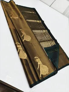 unique-collection-02798-g