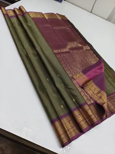 unique-collection-02831-b